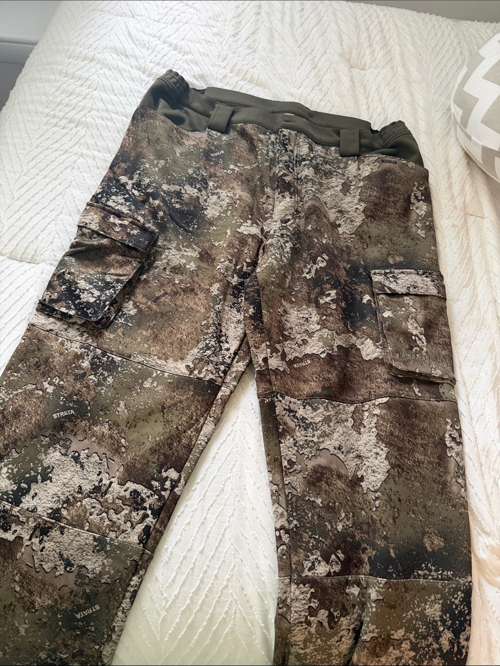 RedHead Men's Cargo Pants - Olive Green & Brown Camo